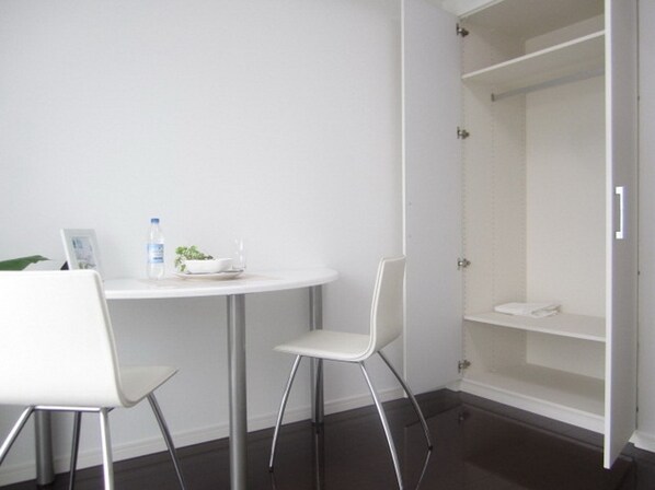 BPRレジデンス国立の物件内観写真